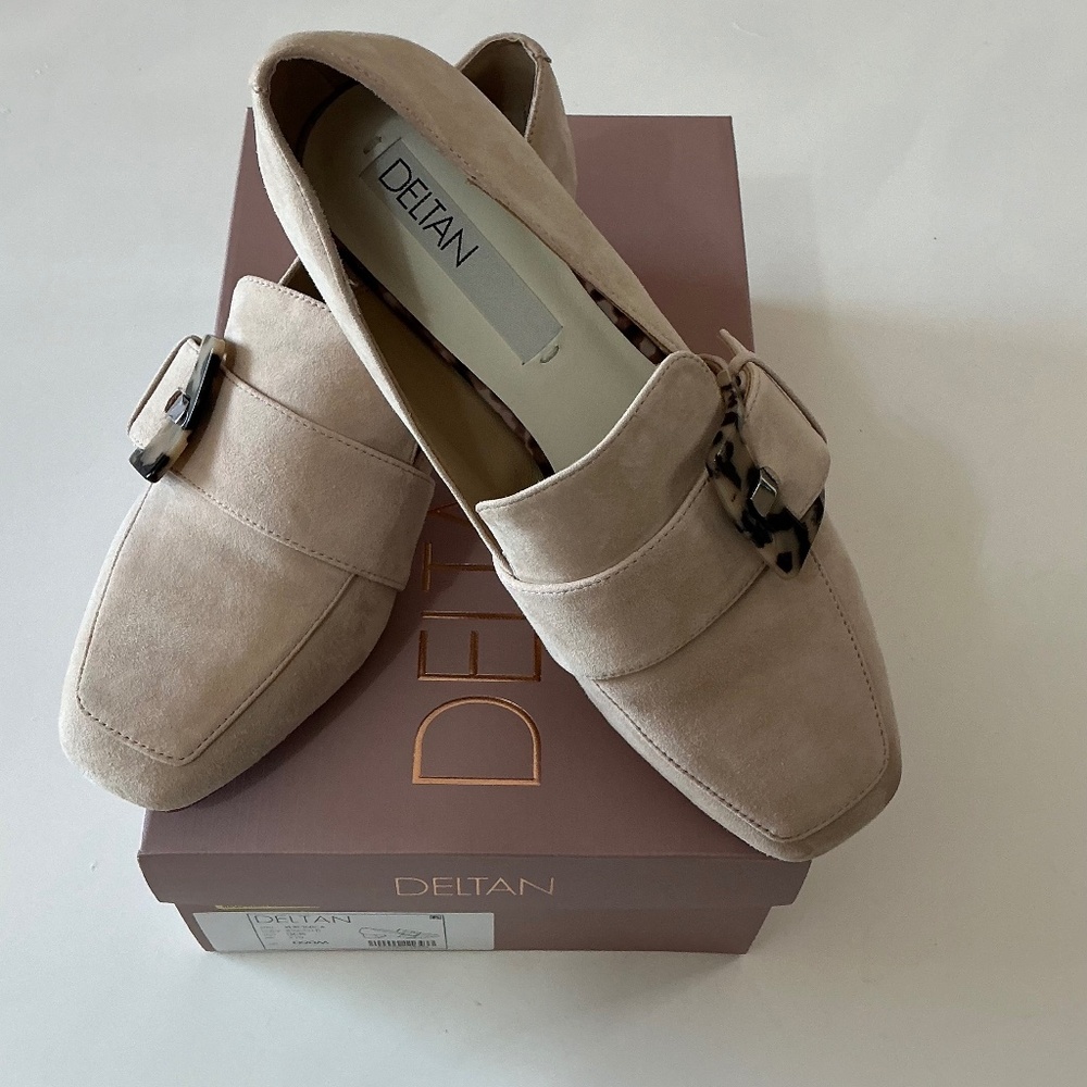 Deltan Veronica Suede Tortoise Buckle Flared Block spring heel pumps 9M
